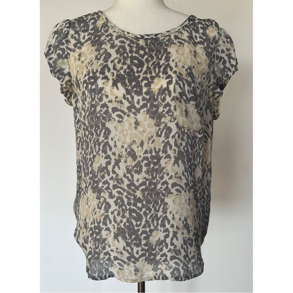 Joie Silk Pocket Tee Blouse Keyhole Button Back Animal Print Medium